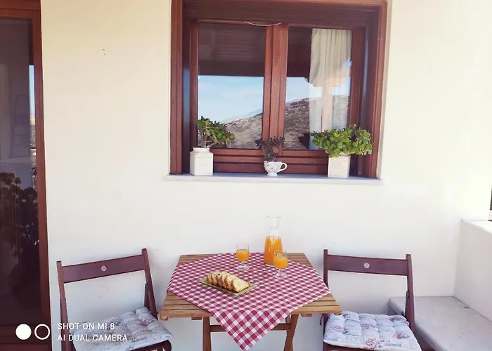 Like Apartament Filótion